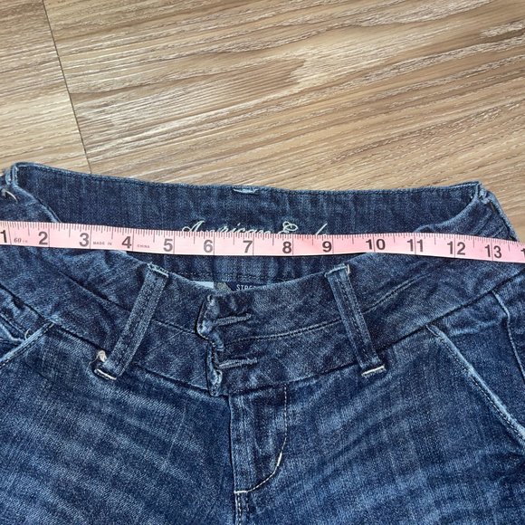 American Eagle Bermuda Stretch Low Rise Shorts sz0 - Picture 2 of 6